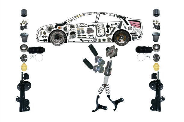 汽车修理工在汽车下工作图片下载