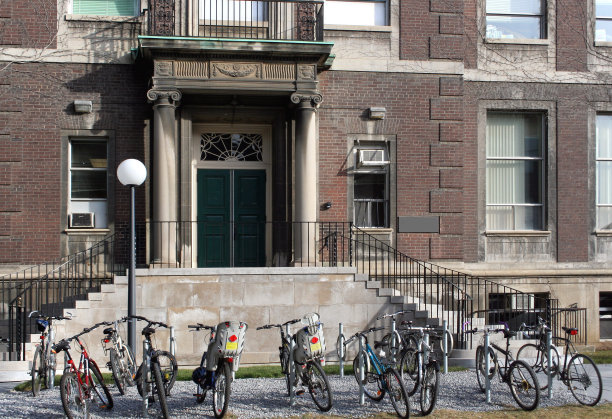 大学自行车停车图片下载