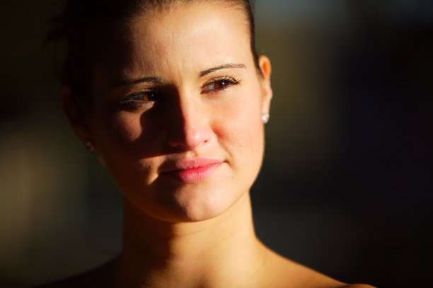 漂亮的女人图片下载