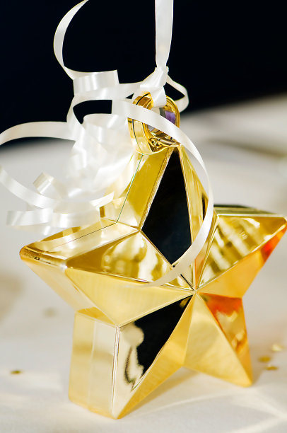 金星装饰与白色丝带图片下载