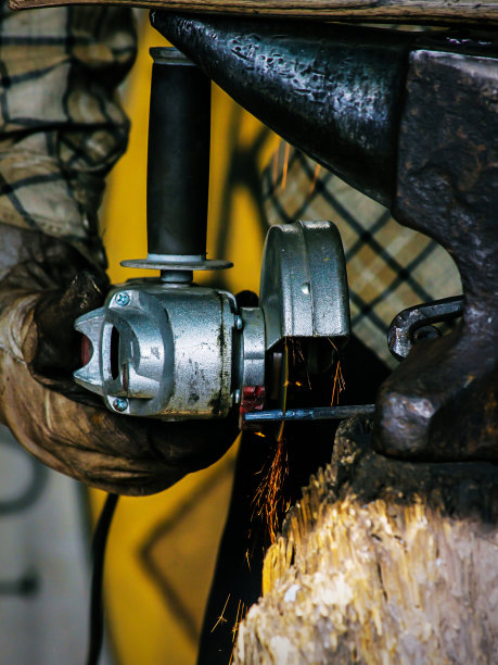 磨床和铁砧图片下载