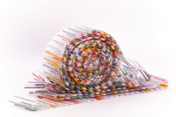 预先包装的彩色塑料吸管图片下载