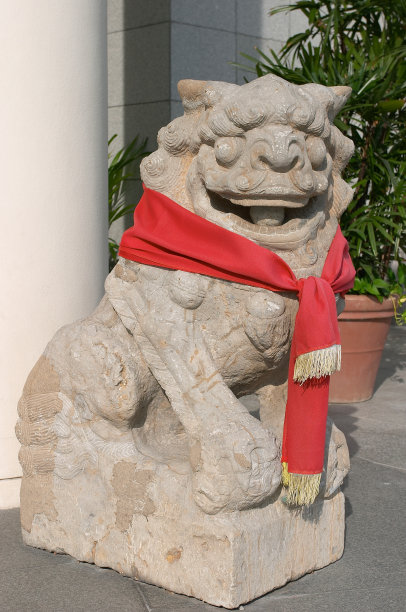 东方的狮子雕像图片下载