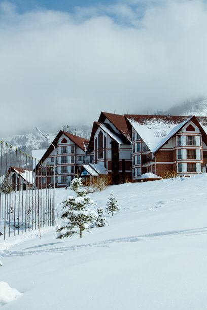 滑雪胜地图片下载