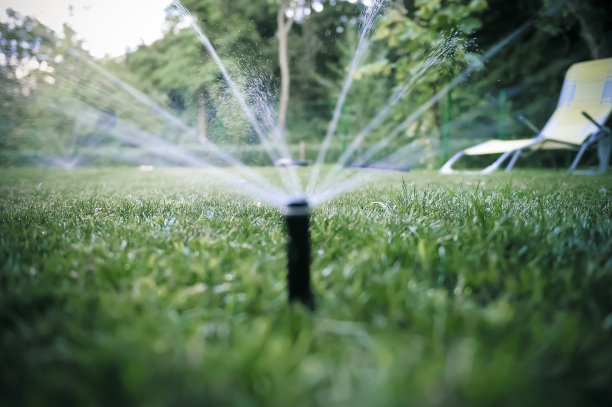 草坪喷头图片下载