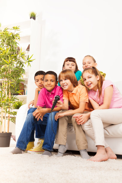 卡拉ok在家里图片下载