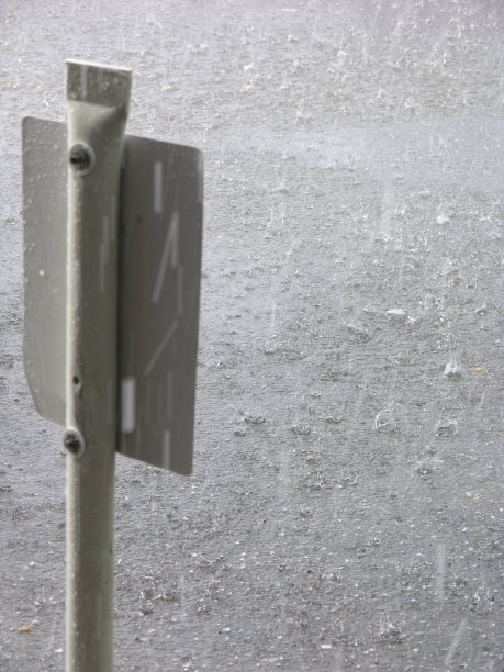 雨点与标志图片下载