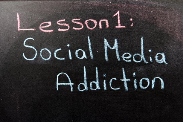 社交媒体图片下载