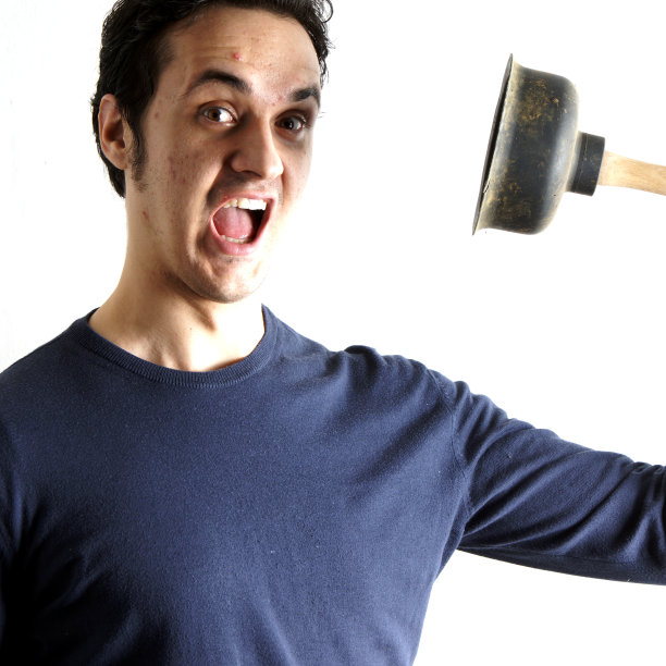 人与柱塞图片下载