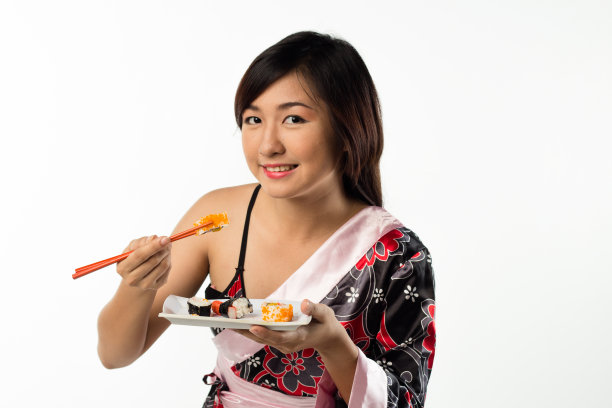 小女孩吃寿司图片下载