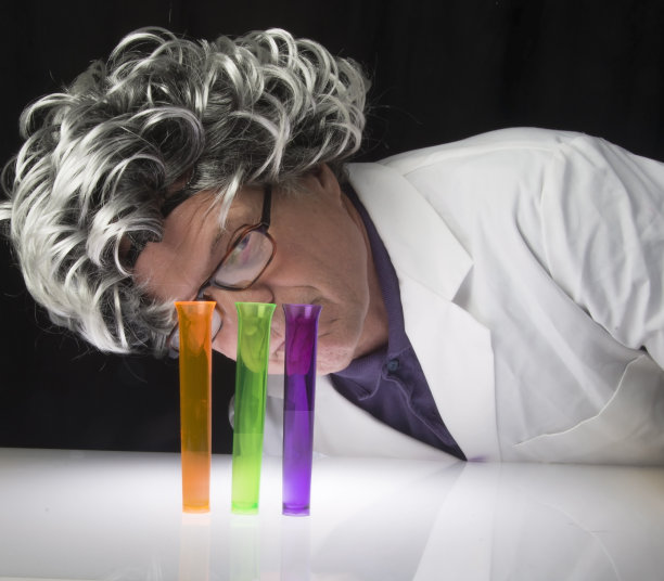 科学家和试管图片下载