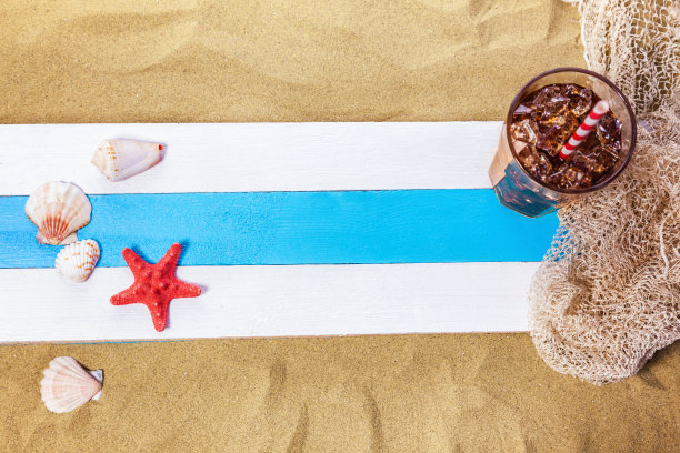 夏天海滩场景图片下载