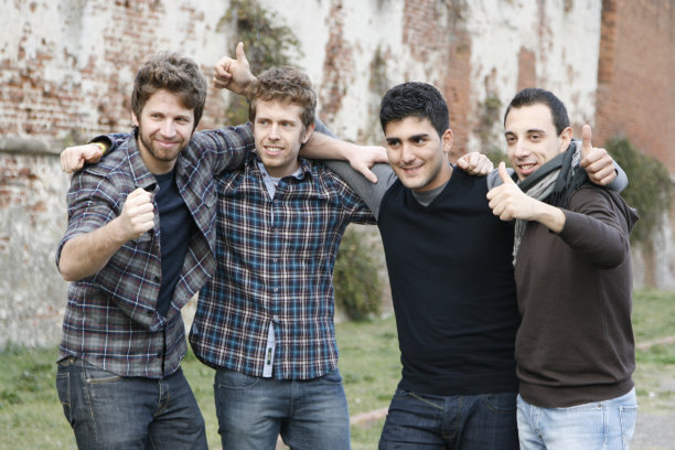 与成功的标志交朋友图片下载