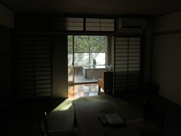 温泉图片素材ID：139349818