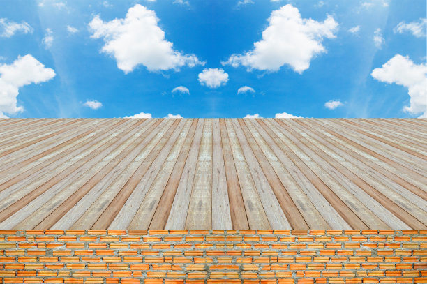 阳台下的天空图片下载