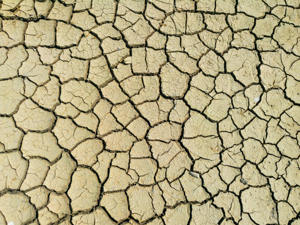 地面开裂，地面干旱，土质和泥干，土地干燥。图片下载