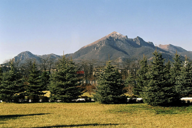 山Beshtau.Pyatigorsk。图片下载