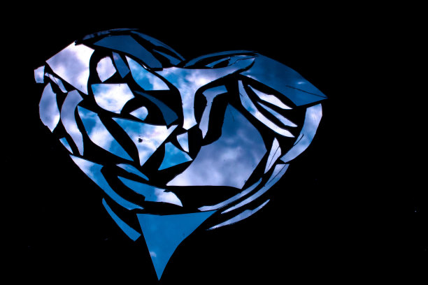 镜子和天空图片下载