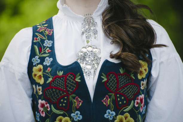 服装图片素材ID：139763734