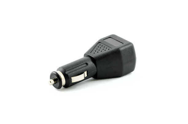 Usb汽车充电器在隔离背景图片下载