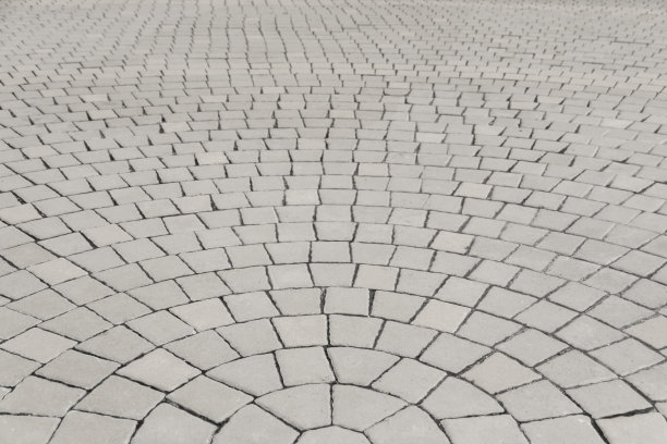 老街正用鹅卵石铺成图片下载