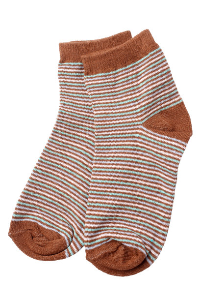 一双小孩子的条纹袜图片下载