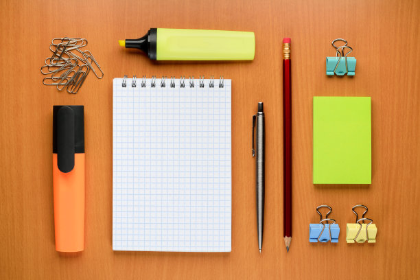办公用品套装图片下载