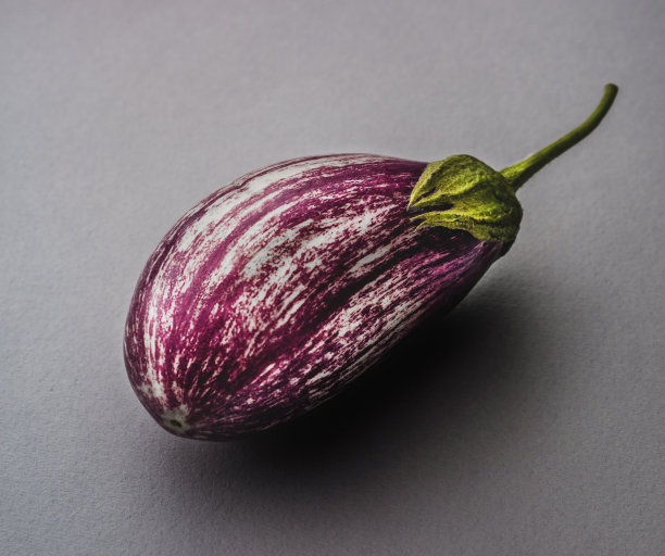 婴儿茄子图片下载