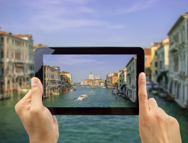 用我的平板电脑给威尼斯拍张照图片下载