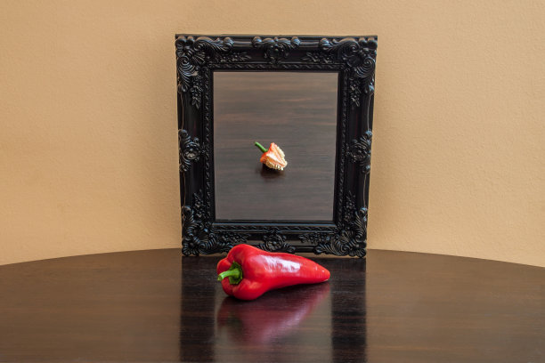 镜子里的蔬菜图片下载