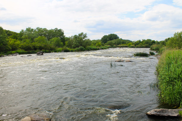 乌克兰南部河虫图片下载
