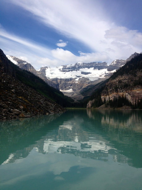 露易丝湖，加拿大落基山脉图片下载