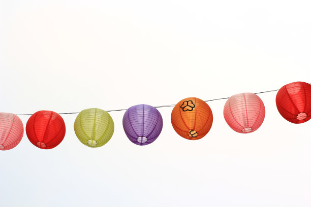五彩缤纷的中国灯笼在庆祝图片下载
