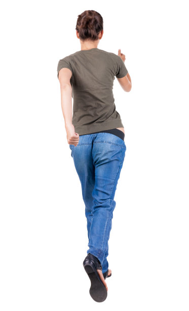 跑步女人的背影。图片下载