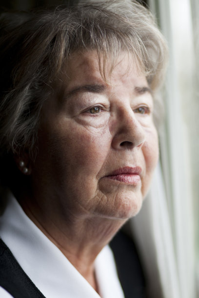 高级女性抑郁症图片下载