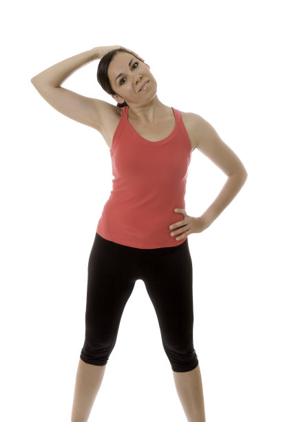 年轻女子跑步运动员伸展运动图片下载