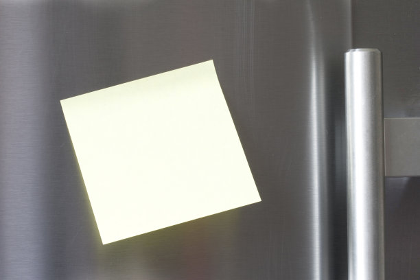 贴在冰箱上图片下载