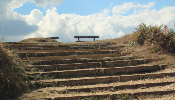 在眼前图片下载