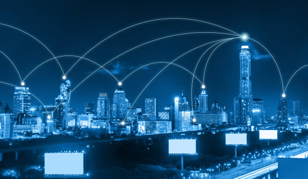 蓝色基调的城市景观和网络连接概念图片下载