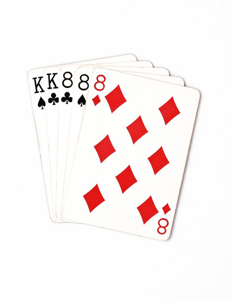 扑克牌在赌场:满屋白色背景，运气抽象，横向照片与copyspace特写图片下载