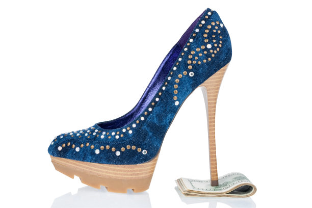 女式牛仔鞋正流行图片下载