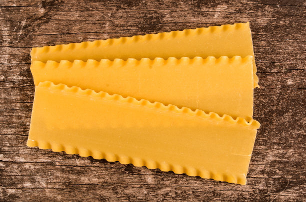 烤千层面用的生意大利面图片下载