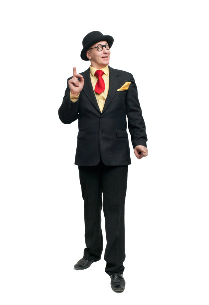 穿黑色西装的男人图片下载