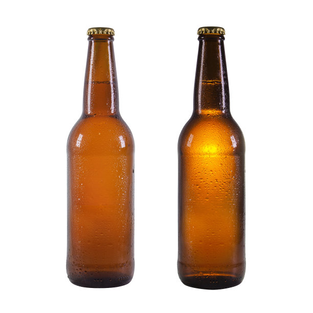 白色背景下的两个没有标签的啤酒瓶图片下载