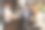 宾馆接待员和客人图片下载
