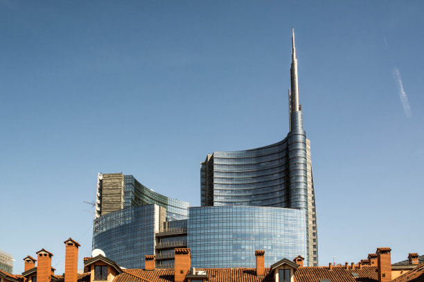 米兰，联合信贷大厦图片下载