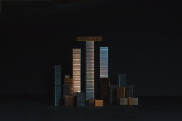 黑暗中的订书机之城图片下载