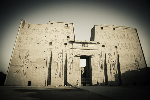 埃及阿斯旺菲莱岛的伊西斯神庙图片下载