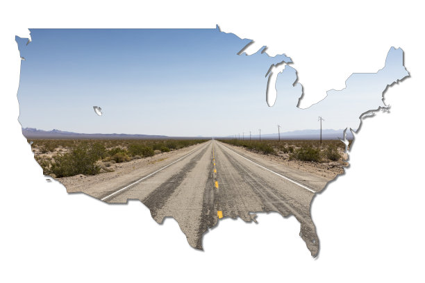 66号公路穿过美国莫哈维沙漠图片下载