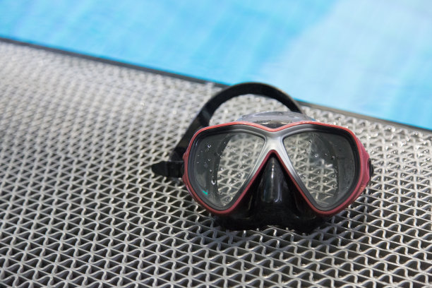 游泳眼镜图片下载